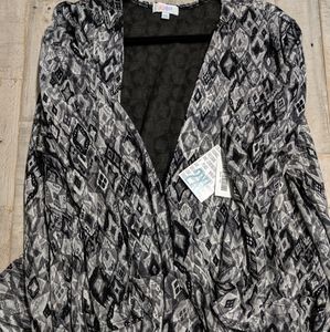 *BRAND NEW*2XL LuLaRoe Sarah